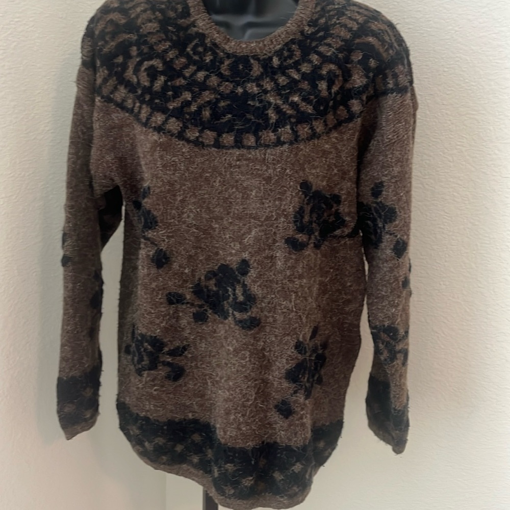 Kitty Hawk Vintage Crew Neck Sweater. Preloved